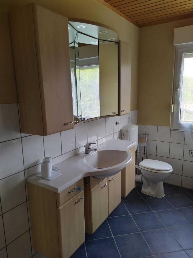 Ferienwohnung-Vivienne Hemfurth-Edersee Exteriör bild